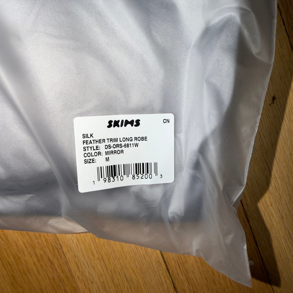 Skims Silk Feather Trim Long Robe in Mirror size M Sold Out Online SKU693 - Picture 3 of 6